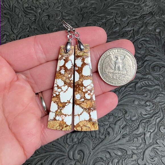 Wild Horse Turquoise Magnesite Crazy Horse Appaloosa Stone Earrings - Picture 3 of 5